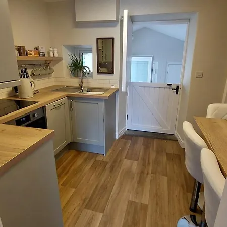 Dog Friendly Cute In N Yorks Village 10 Miles Nth Of York Tatil Evi *