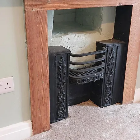 Dog Friendly Cute In N Yorks Village 10 Miles Nth Of York Tatil Evi Sheriff Hutton