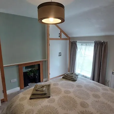 Dog Friendly Cute In N Yorks Village 10 Miles Nth Of York * Sheriff Hutton